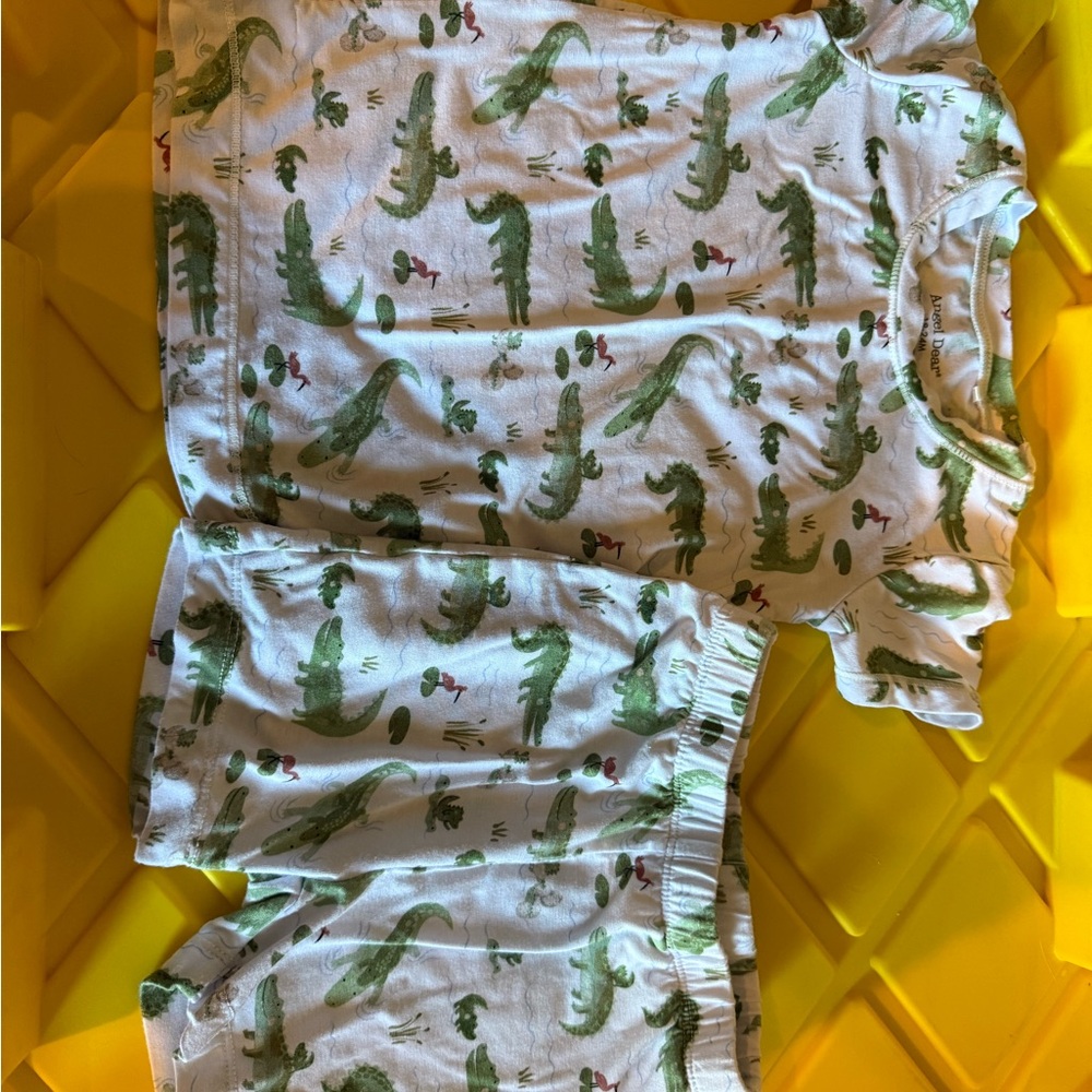 Angel Dear White and Green Alligator Pajama Set - Short Sleeve & Shorts